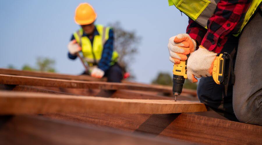 Expert top industrial roofings services in Oak Park, CA